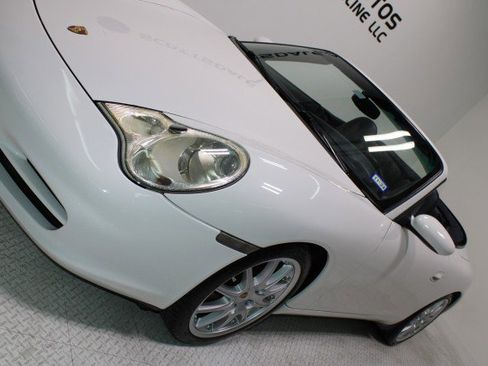 Used 2002 Porsche 911 Cabriolet image 15