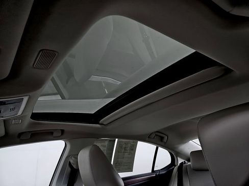 Certified 2025 Lexus ES 350 w/ Premium Package image 16