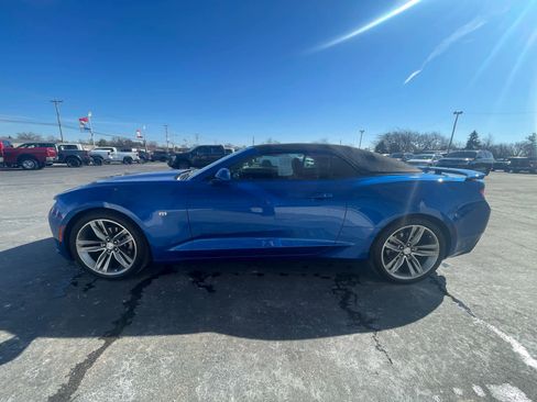 Used 2018 Chevrolet Camaro LT image 6