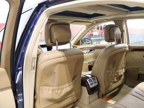 Used 2007 Mercedes-Benz S 550 4MATIC image 38