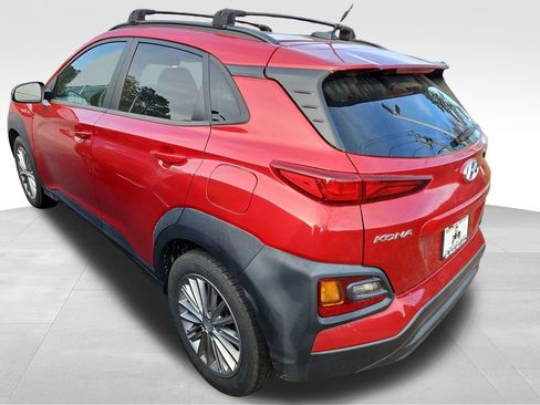 Used 2021 Hyundai Kona SEL image 4