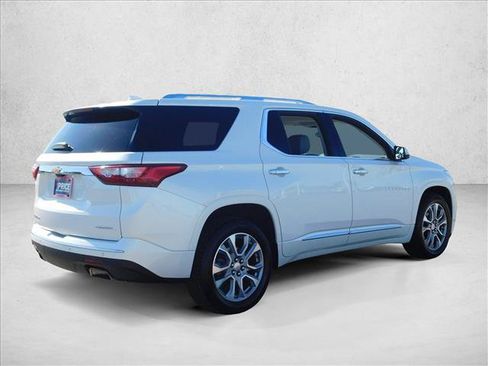 Used 2021 Chevrolet Traverse Premier AWD/4WD image 8