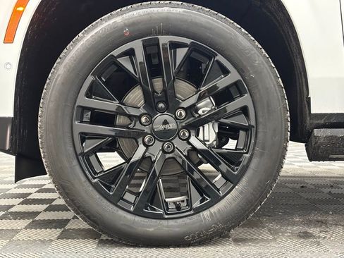 New 2026 GMC Yukon Denali w/ Sun & Power Step Package image 17