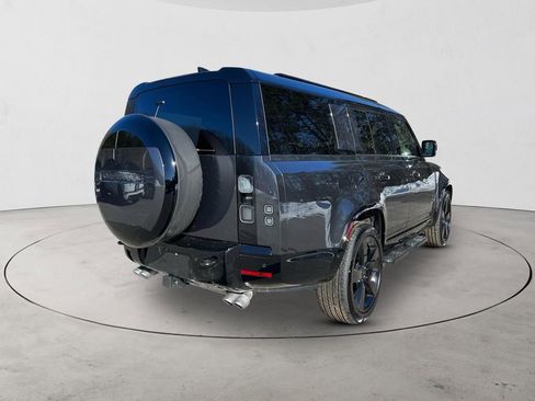 New 2026 Land Rover Defender 130 V8 image 5