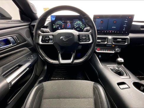 Used 2024 Ford Mustang GT RWD image 4