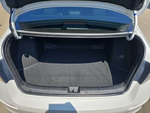 Used 2023 Honda Civic Sport image 12