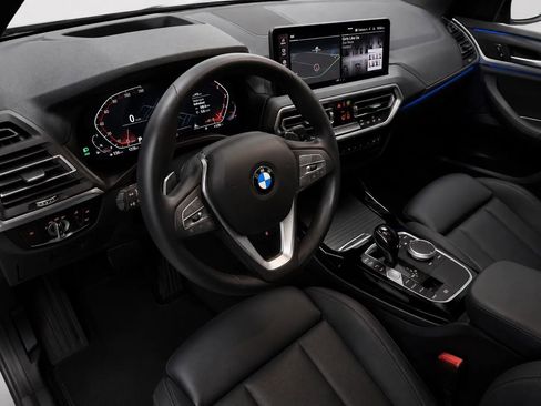 Used 2024 BMW X3 sDrive30i w/ Premium Package RWD image 8