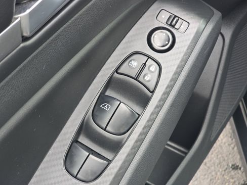 Used 2022 Nissan Altima 2.5 SV image 22