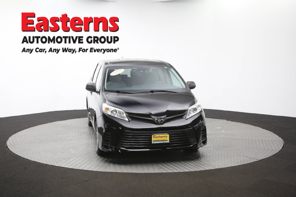 Used 2020 Toyota Sienna L FWD image 52