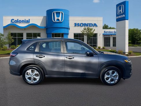 Certified 2025 Honda HR-V LX image 8