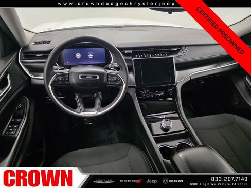 Certified 2024 Jeep Grand Cherokee Laredo AWD/4WD image 17