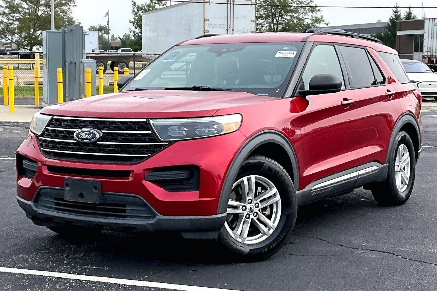 Used 2020 Ford Explorer XLT RWD image 7