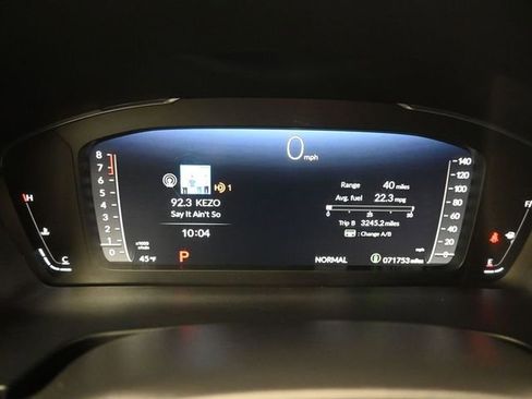 Used 2023 Honda Pilot Elite image 27