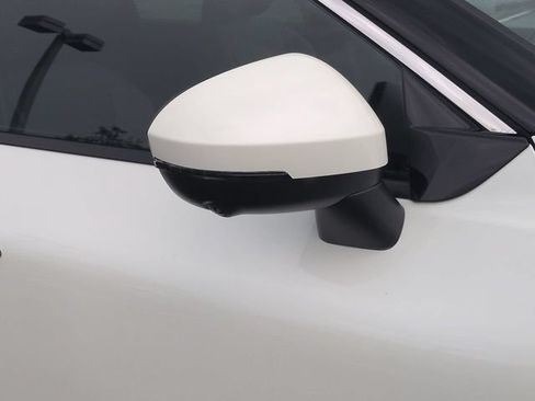 Used 2021 Nissan Rogue SV FWD image 12