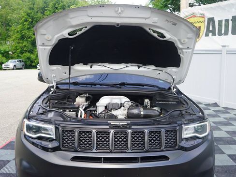 Used 2018 Jeep Grand Cherokee Trackhawk AWD/4WD image 86