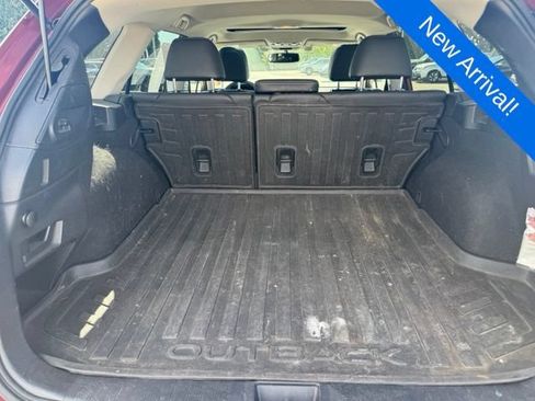 Used 2016 Subaru Outback 2.5i Limited AWD/4WD image 9