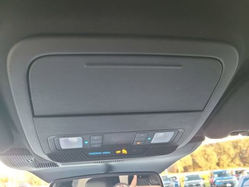 Certified 2025 Ford Explorer ST image 21