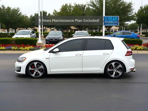 Used 2016 Volkswagen GTI Autobahn w/ Lighting Package (SEL) image 2