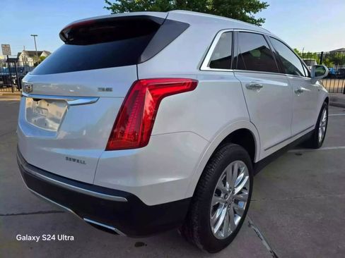 Used 2017 Cadillac XT5 Platinum image 8