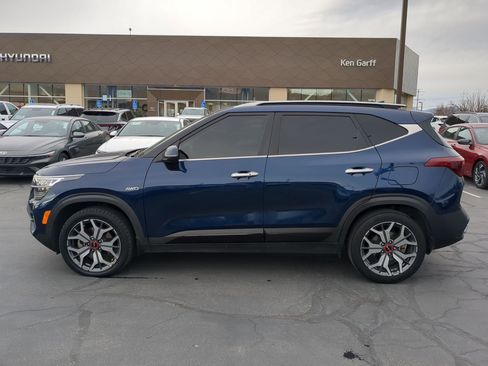 Used 2023 Kia Seltos SX image 9