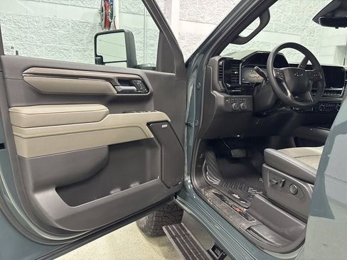 New 2026 Chevrolet Silverado 2500 ZR2 image 14