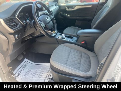 Used 2022 Ford Escape SE w/ Cold Weather Package image 12