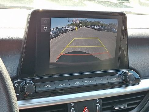 Certified 2023 Kia Forte LXS FWD image 17