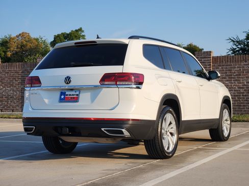 Used 2022 Volkswagen Atlas SE w/ Panoramic Sunroof Package image 6