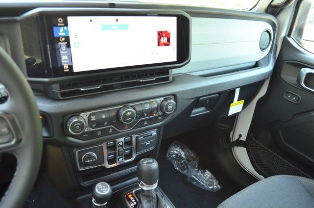 New 2026 Jeep Wrangler Unlimited Sport AWD/4WD image 20
