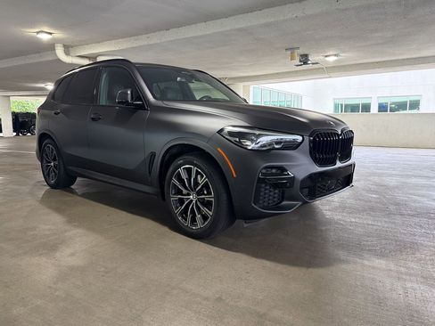 Used 2023 BMW X5 sDrive40i w/ M Sport Package RWD image 5