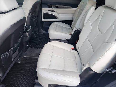 Certified 2023 Kia Telluride SX image 27