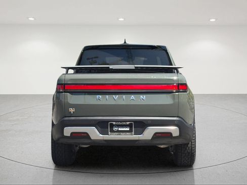 Used 2022 Rivian R1T Launch Edition AWD/4WD image 4