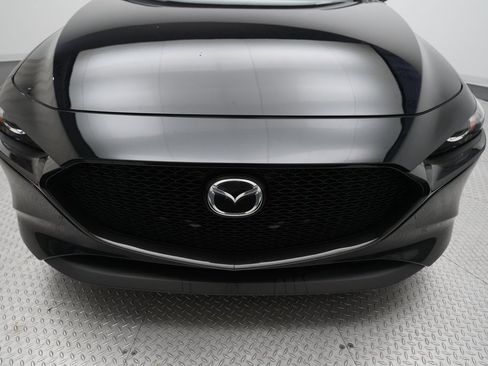 Used 2024 MAZDA MAZDA3 s image 22