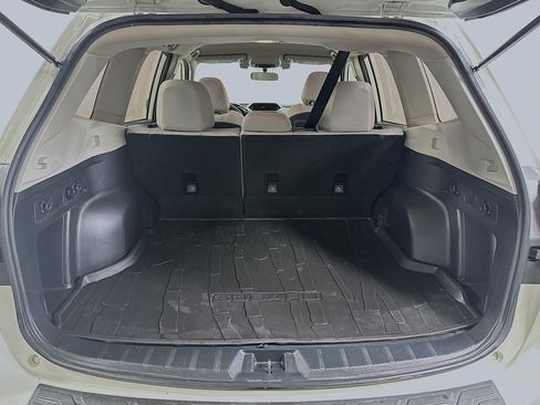 Used 2020 Subaru Forester Base w/ Alloy Wheel Package image 16