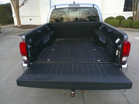 Used 2021 Toyota Tacoma SR5 image 85