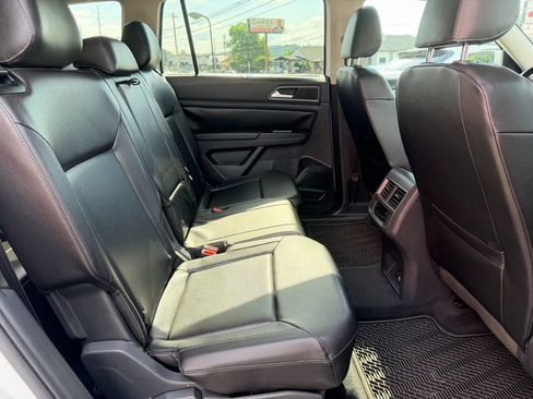 Used 2018 Volkswagen Atlas SE FWD image 17
