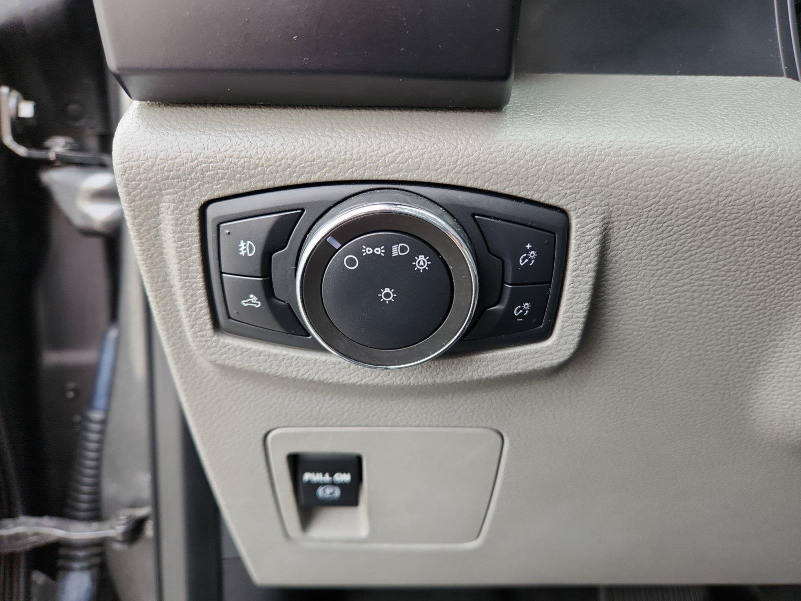 Used 2020 Ford F150 XL w/ Equipment Group 101A Mid AWD/4WD image 18