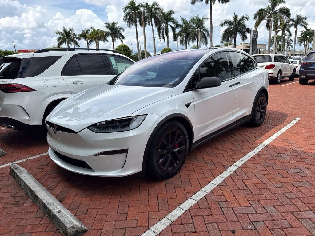 Used 2024 Tesla Model X Plaid AWD/4WD image 2