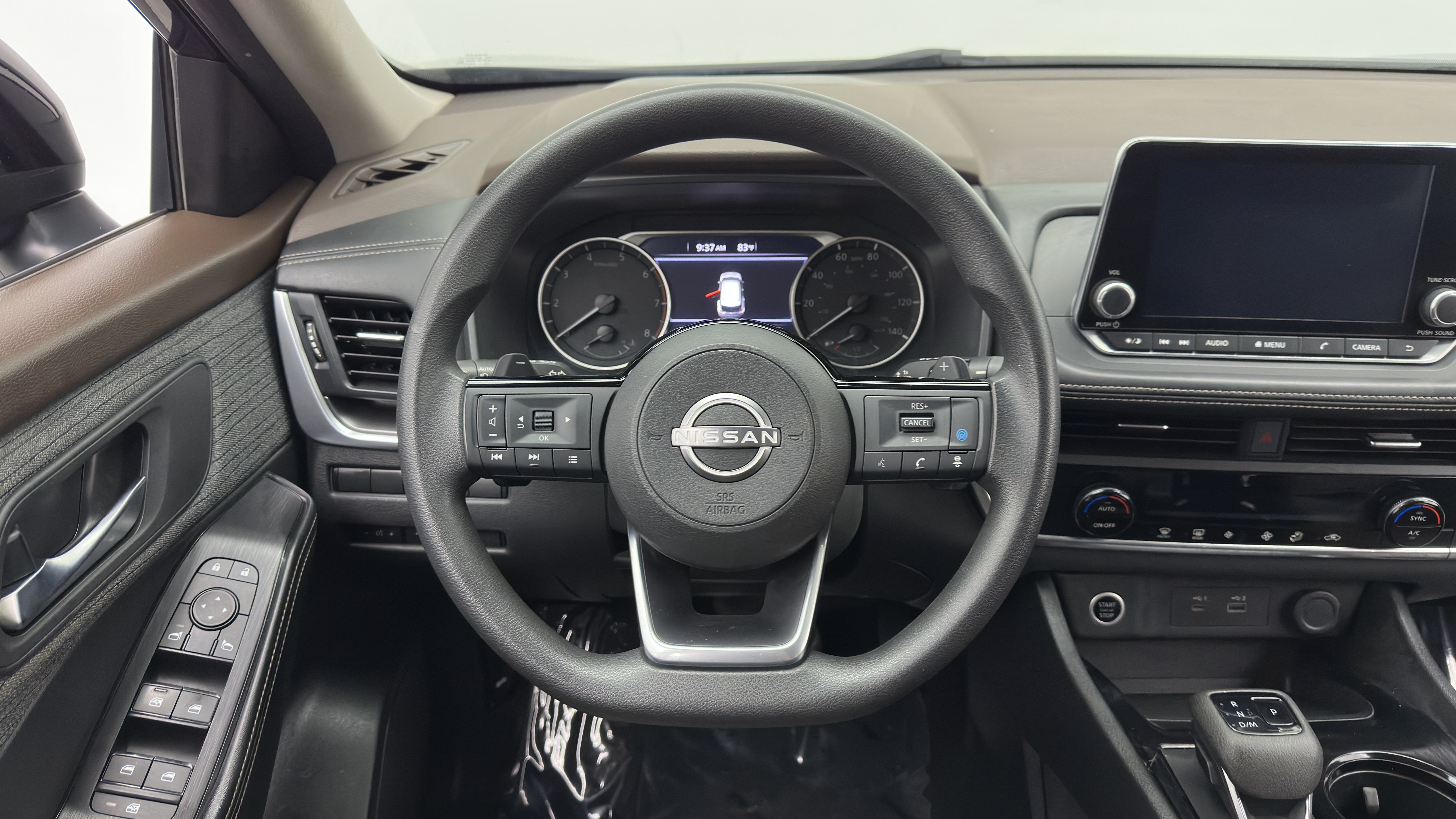 Used 2023 Nissan Rogue SV FWD image 28