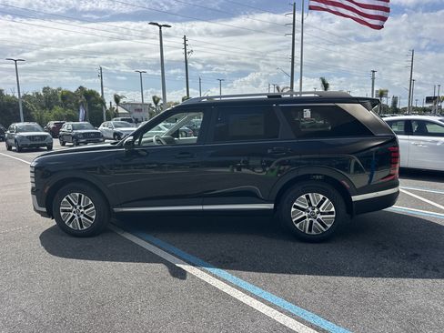 New 2026 Hyundai Palisade SEL Premium FWD image 9