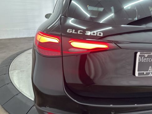 New 2026 Mercedes-Benz GLC 300 image 28