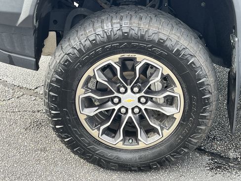 Used 2019 Chevrolet Colorado ZR2 image 29