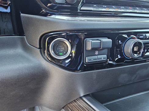 New 2025 Chevrolet Silverado 1500 LT w/ Texas Edition Plus image 22