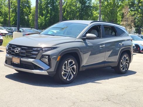 New 2026 Hyundai Tucson SEL Plus FWD image 2