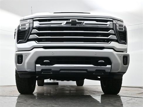 Used 2024 Chevrolet Silverado 2500 High Country w/ High Country Premium Package image 27