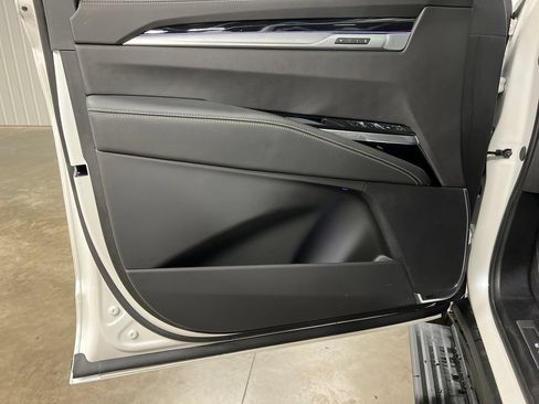 Certified 2025 Cadillac Escalade Sport w/ Touring Package AWD/4WD image 16