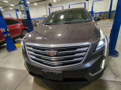 Used 2019 Cadillac XT5 Premium Luxury AWD/4WD image 8