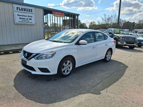 Used 2016 Nissan Sentra S image 8