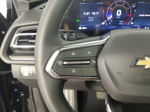 New 2026 Chevrolet Traverse LT w/ Sun and Wheel Package FWD image 24