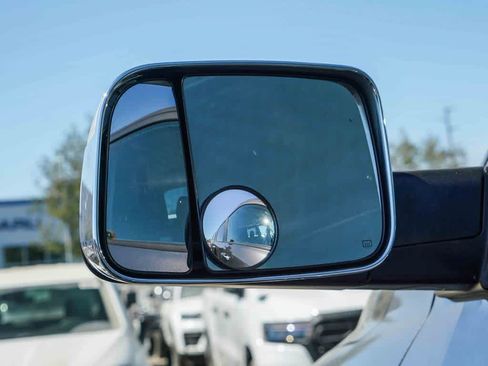 Used 2017 RAM 2500 Laramie AWD/4WD image 21